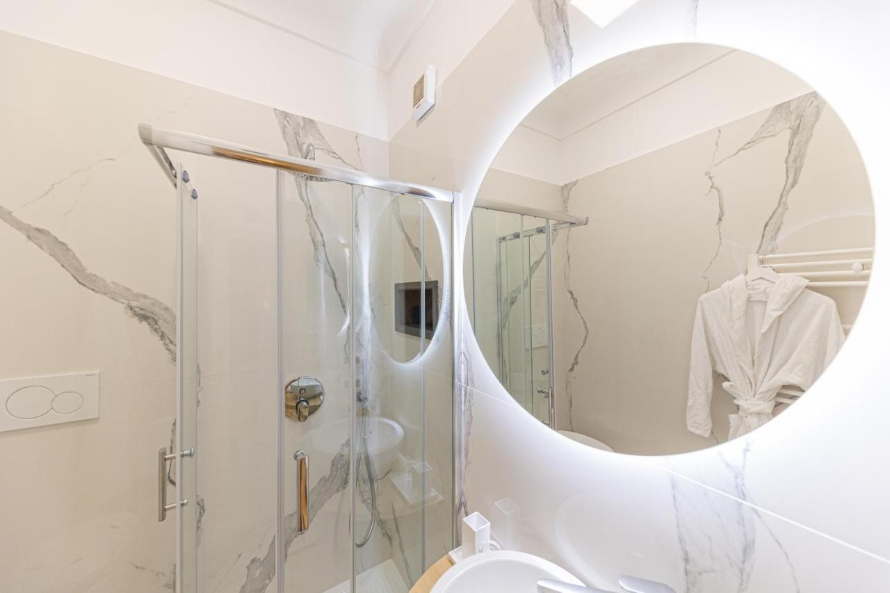 Suite Apartment Capri Con Jacuzzi In Piazzetta מראה חיצוני תמונה