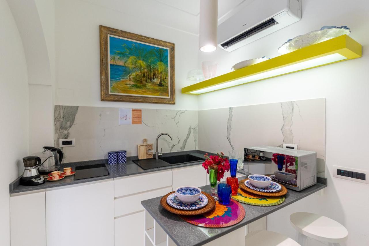 Suite Apartment Capri Con Jacuzzi In Piazzetta מראה חיצוני תמונה