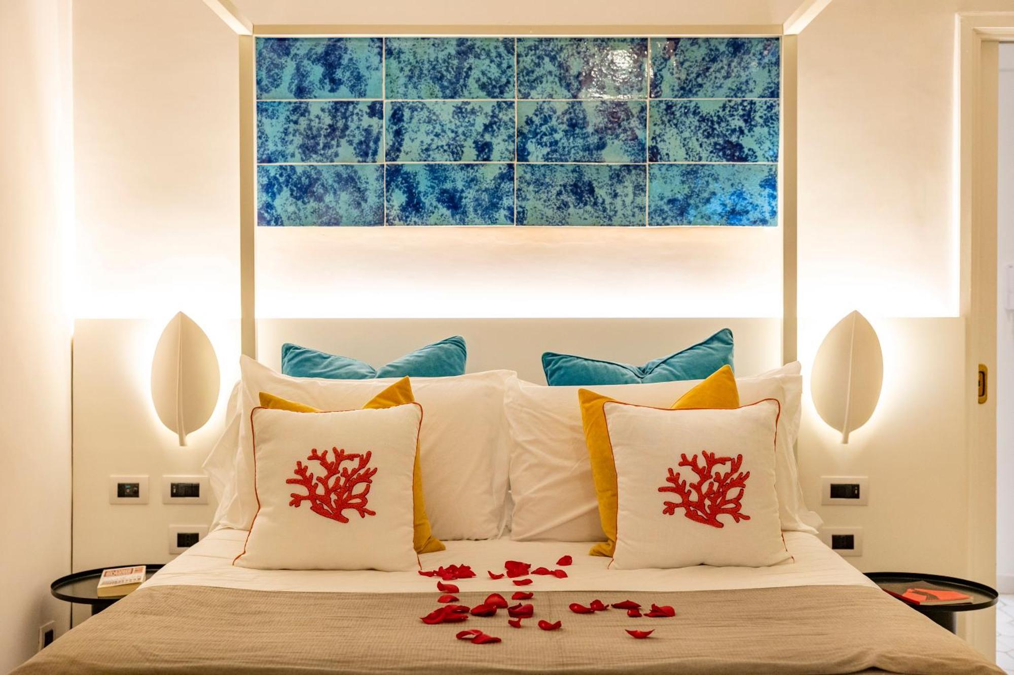 Suite Apartment Capri Con Jacuzzi In Piazzetta מראה חיצוני תמונה